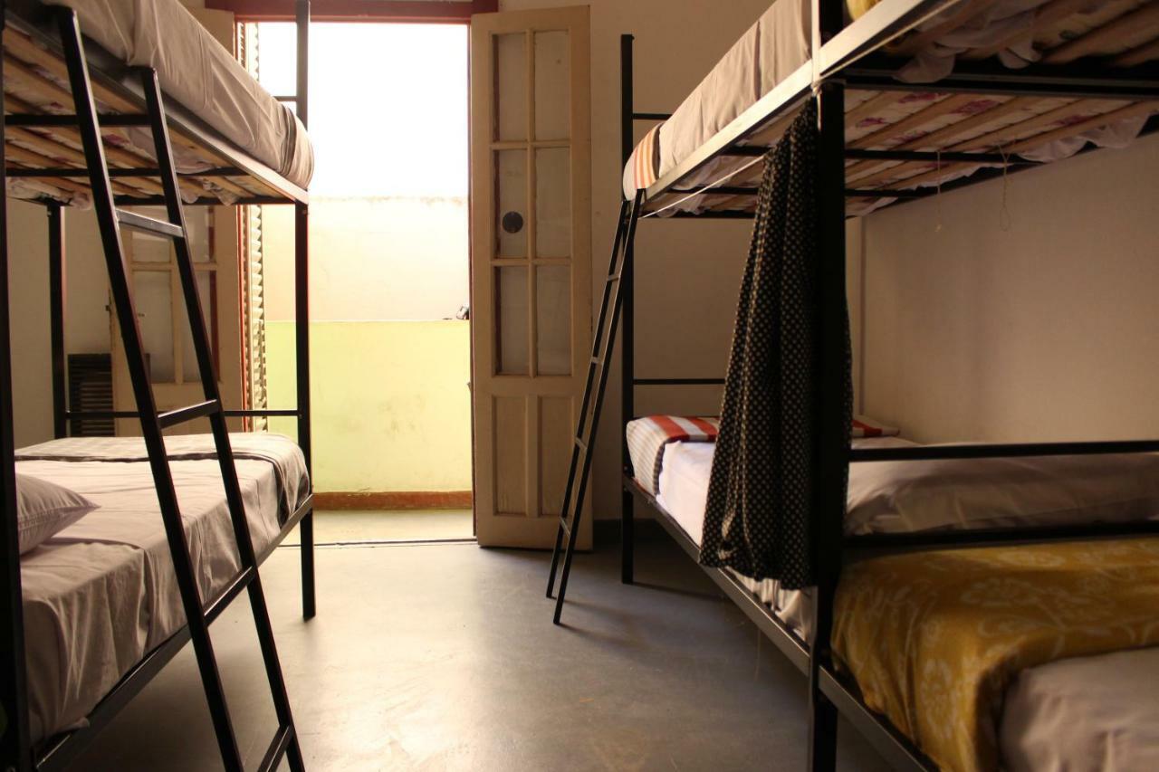 Casa Artigas Hostel Córdoba Zewnętrze zdjęcie